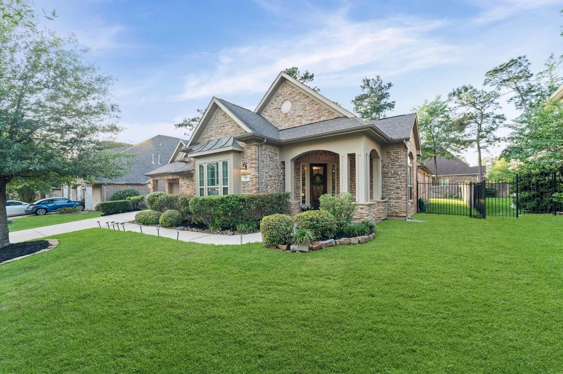 Photo of 70 Valera Ridge Drive