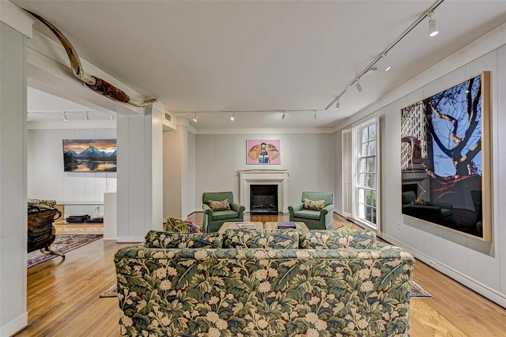 Photo of 1822 North Boulevard