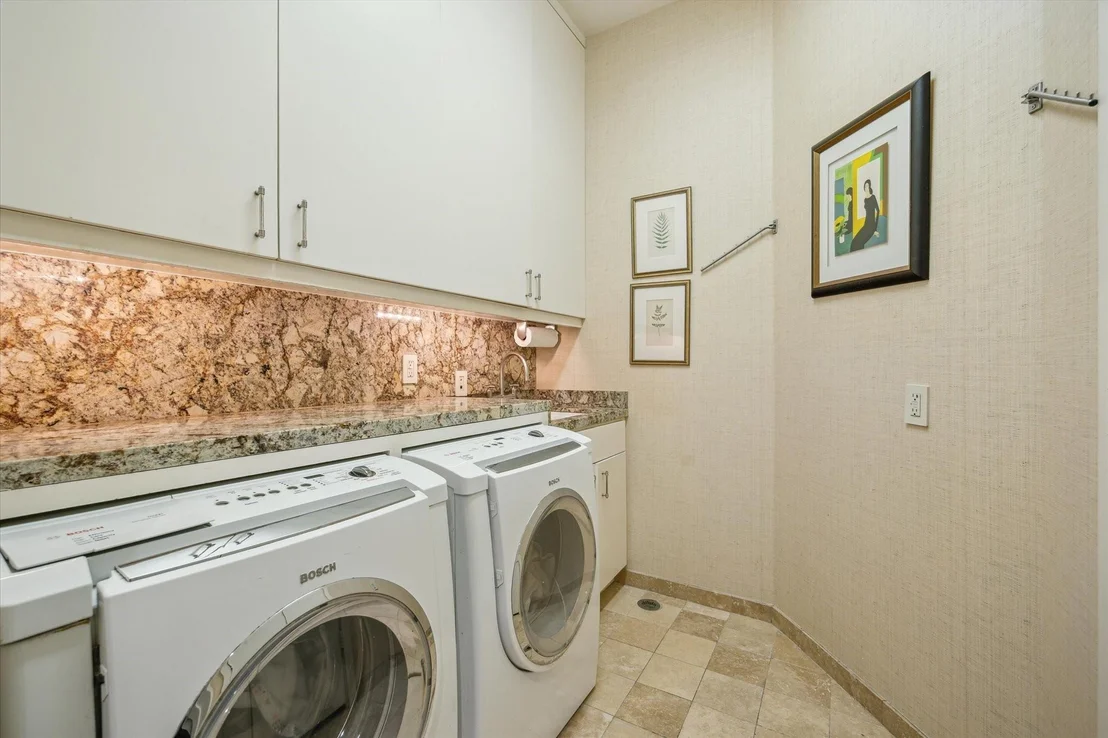 Photo of 20 Eaton Square