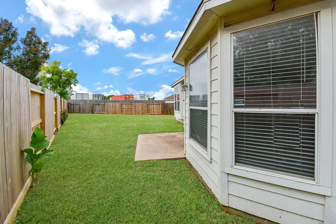 Photo of 4023 Meadow Lilly Lane