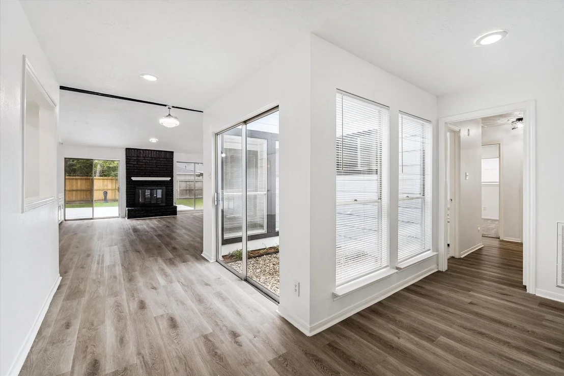 Photo of 22914 Squirrel Tree Street