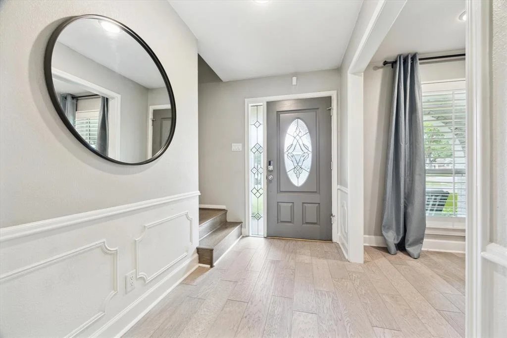 Photo of 7603 Meadowvale Drive