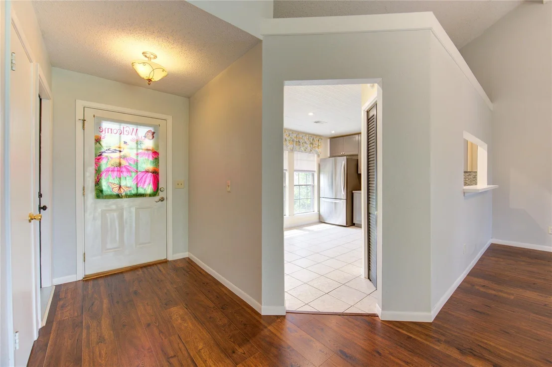Photo of 19407 Glenway Falls Drive