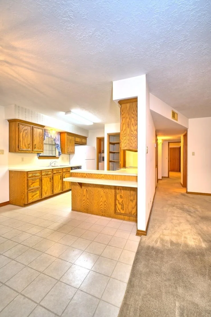 Photo of 1000 Crestline Lane