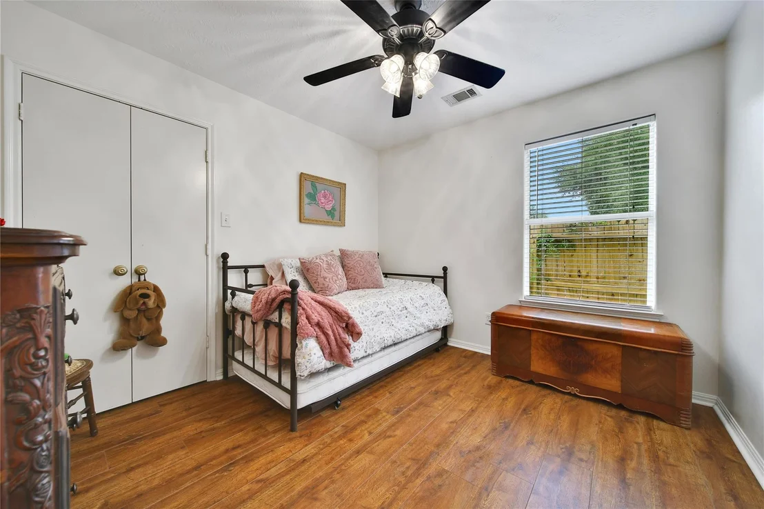 Photo of 16389 Sun View Lane