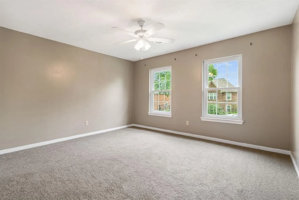 Photo of 5923 Silent Oaks Drive