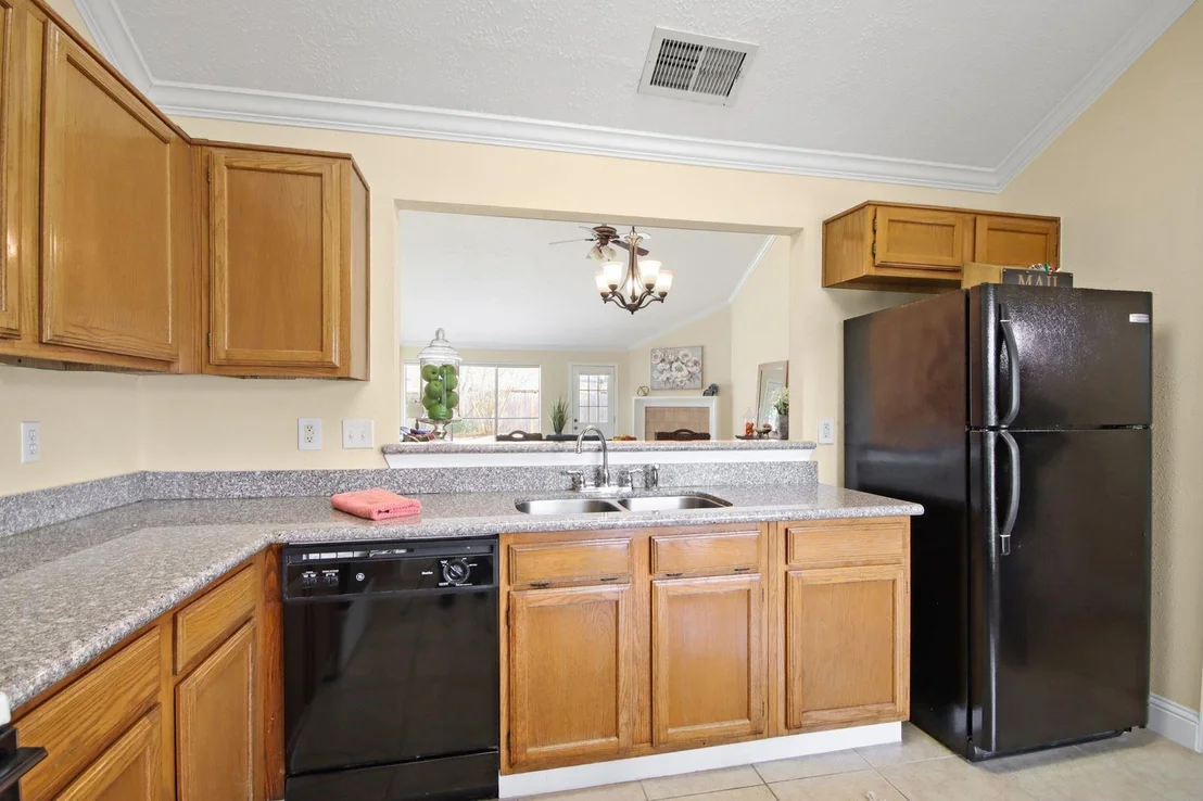 Photo of 19718 Auburn Park Lane