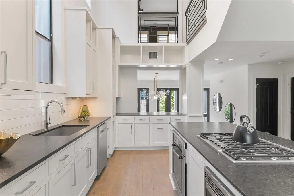 Photo of 1408 Wrightwood Street