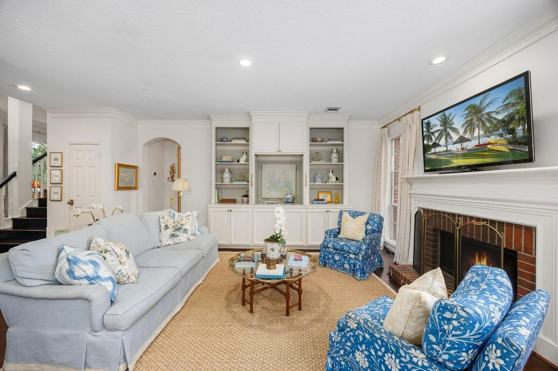 Photo of 1107 Rosemeadow Drive
