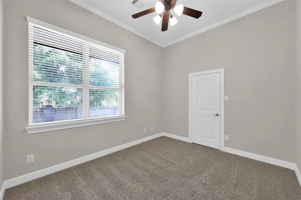 Photo of 4845 Bayou St John