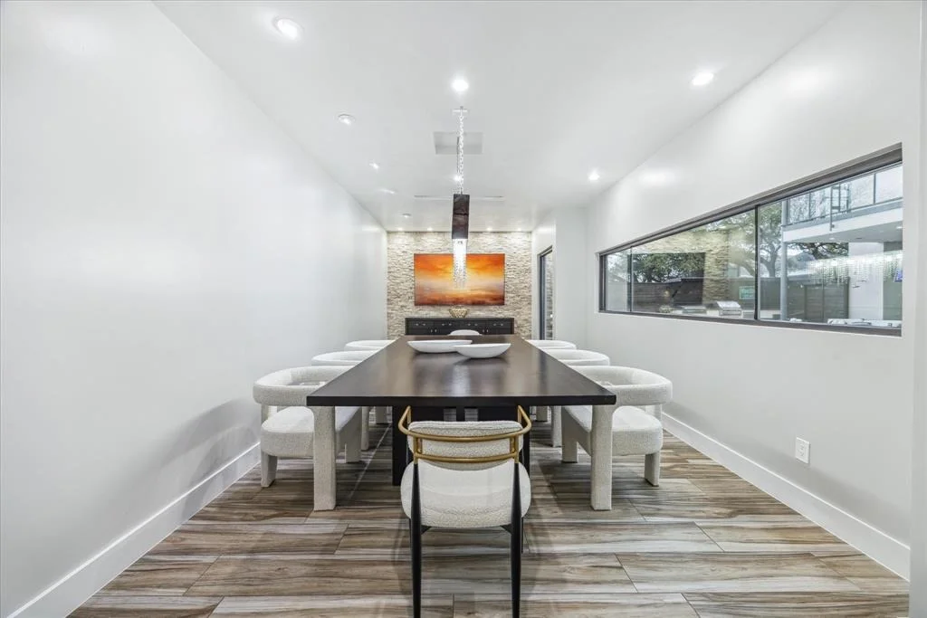 Photo of 4002 Chatham Lane