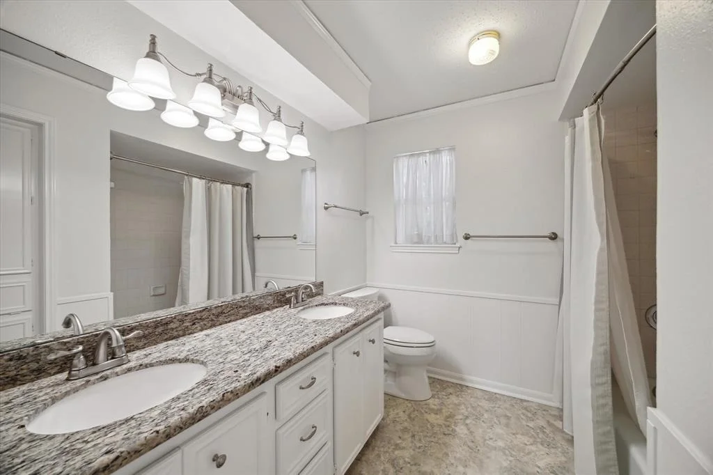 Photo of 2055 Pine River Drive