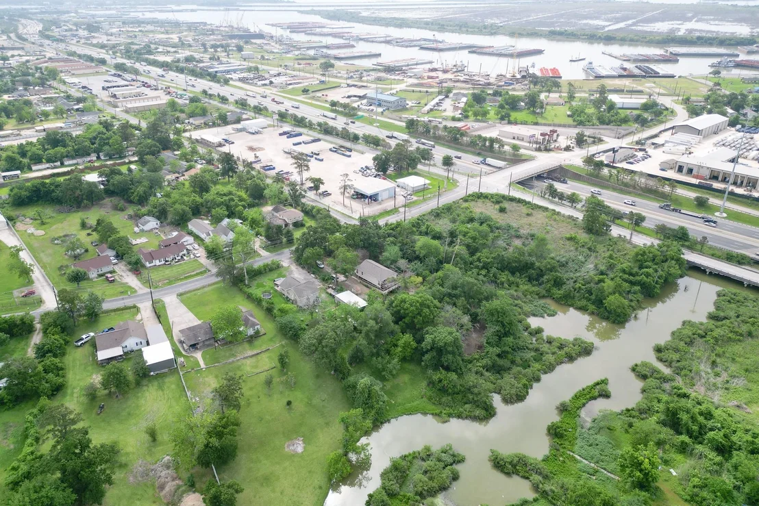 Photo of 301 Bayou Drive