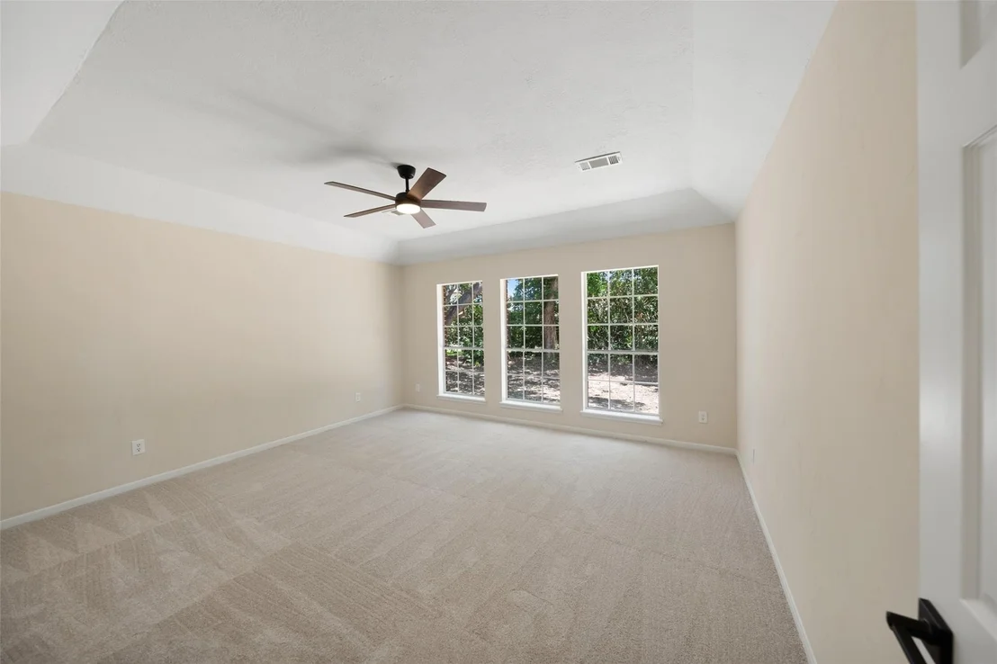 Photo of 6979 Breezy Point