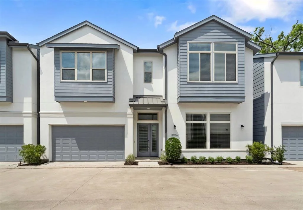 Photo of 8906 Spring Knoll Forest Drive