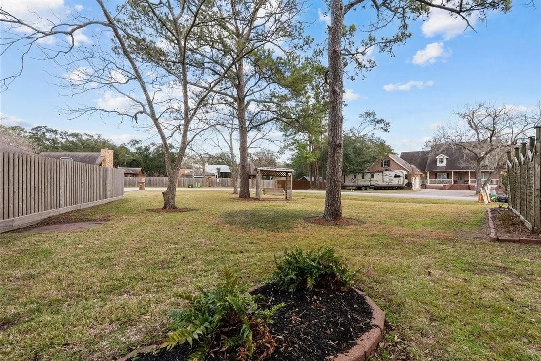 Photo of 710 Bayou Crest Circle