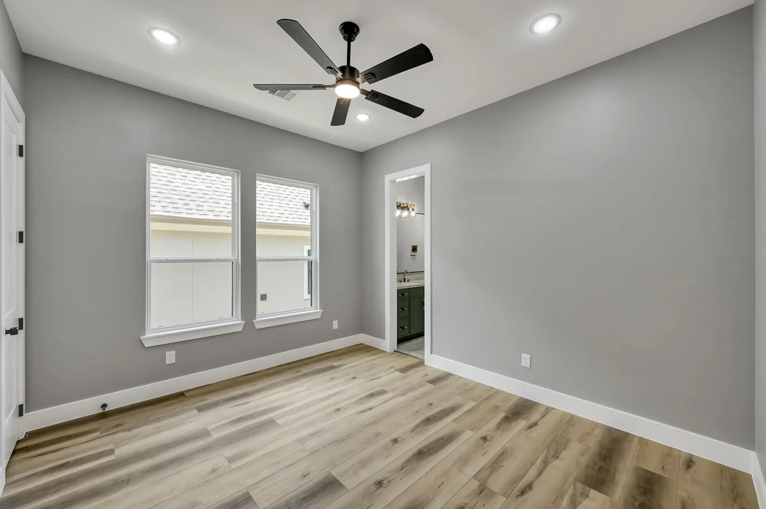 Photo of 110 Bermuda Circle