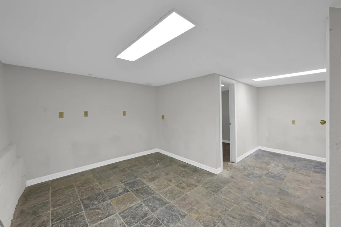 Photo of 162 Villa Way