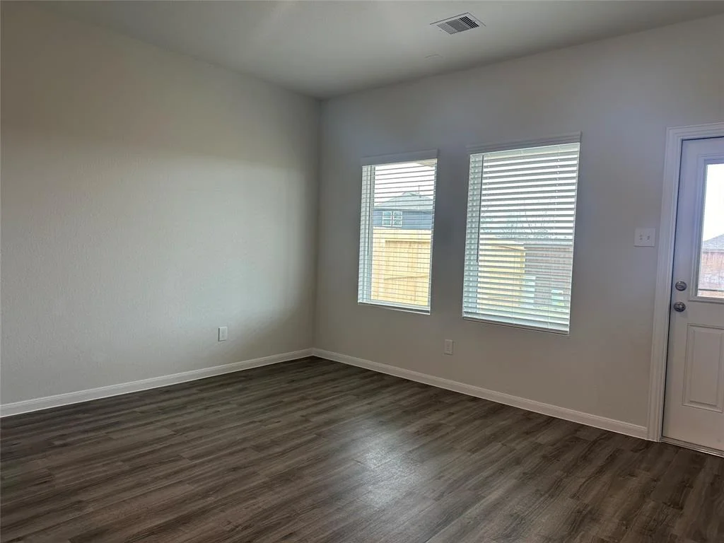 Photo of 4339 Maple Root Lane