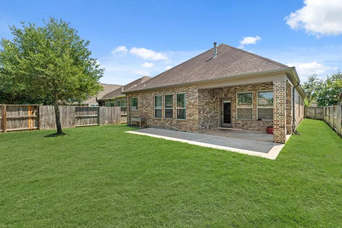 Photo of 6318 Wolf Run Drive