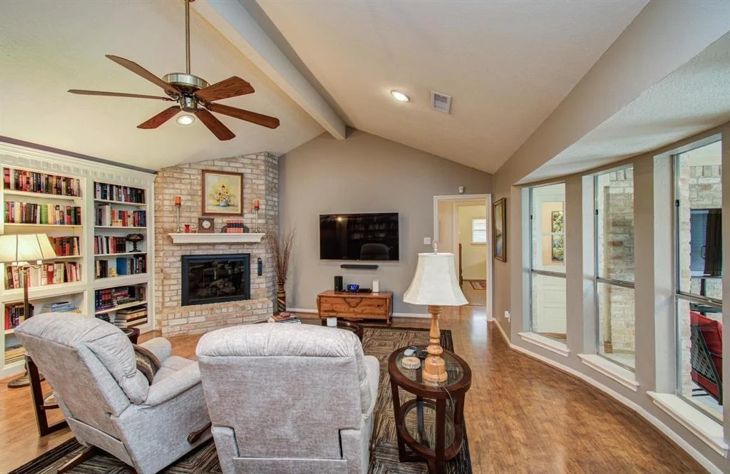Photo of 16615 Sir William Drive