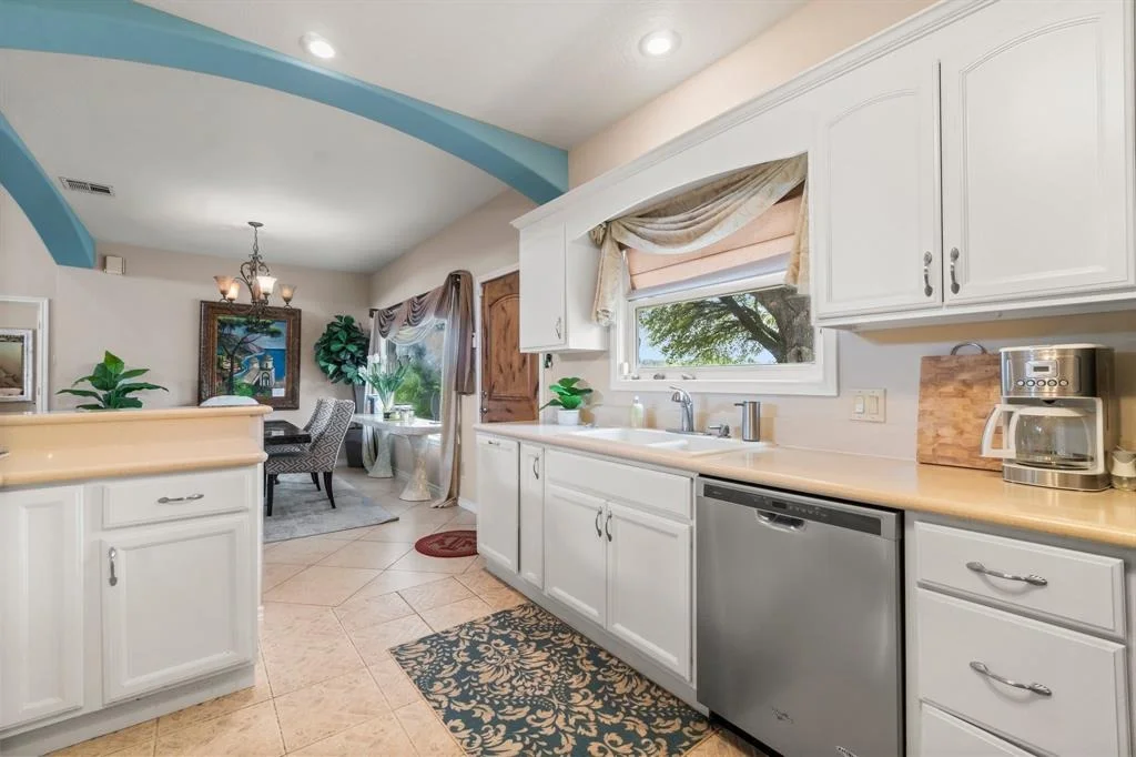 Photo of 55 Lakeway Drive