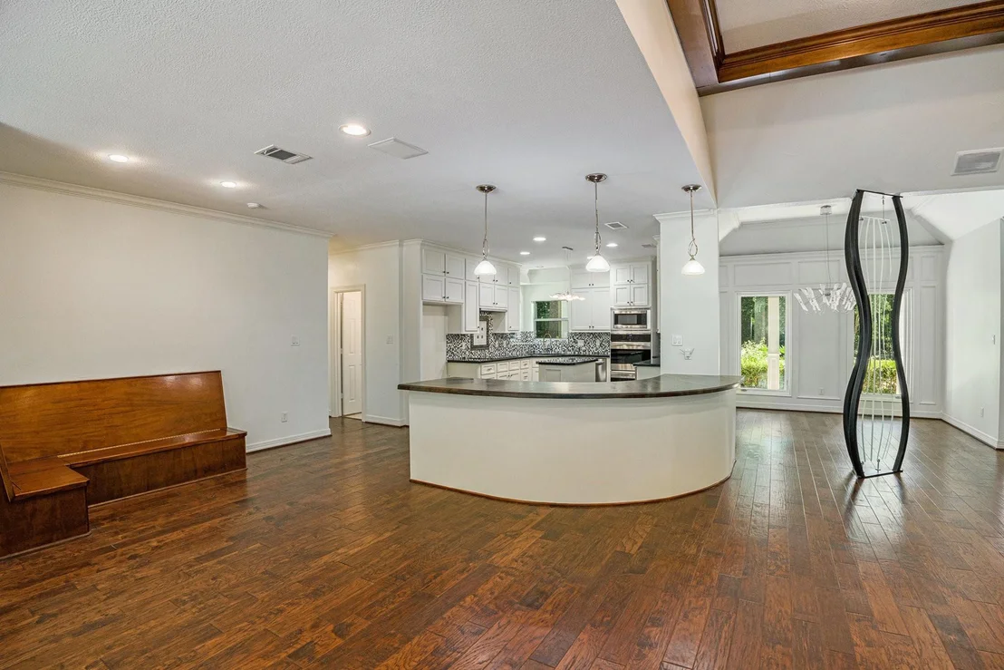 Photo of 8702 Holly Hills Drive