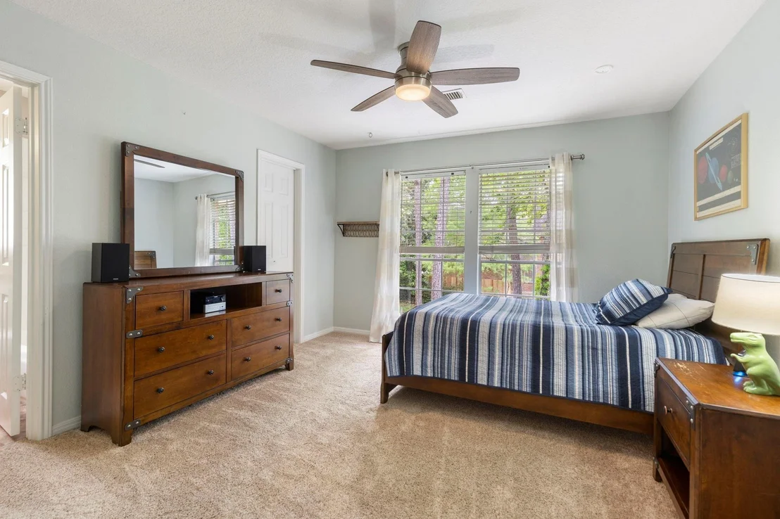 Photo of 34 Lost Pond Circle