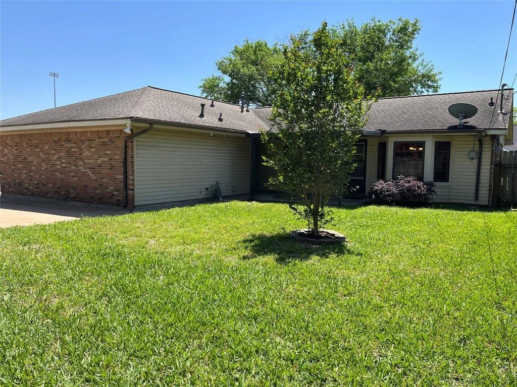 Photo of 1711 Blackburn Drive