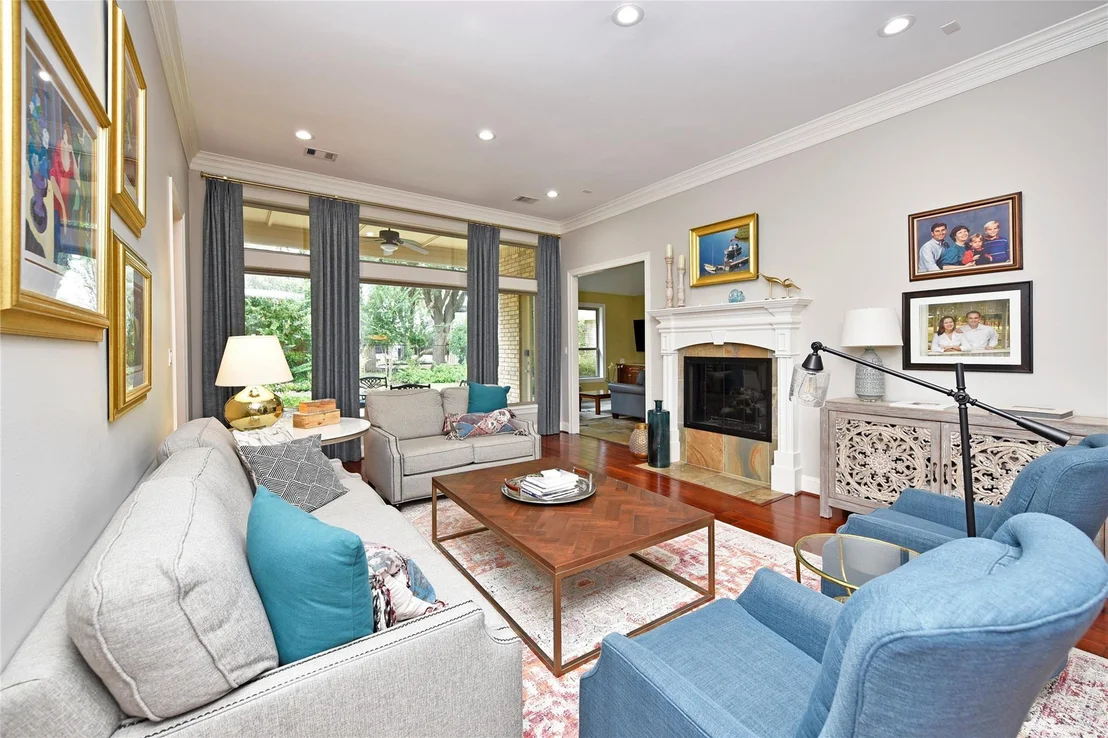 Photo of 3315 Meadowside Drive