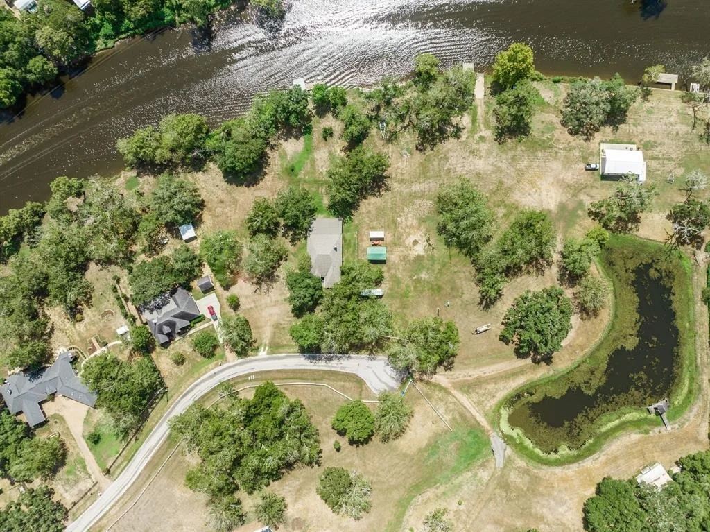 Photo of 7959 County Road 684