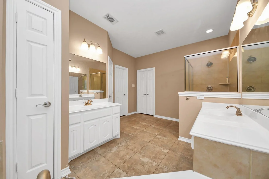 Photo of 706 River Delta Lane