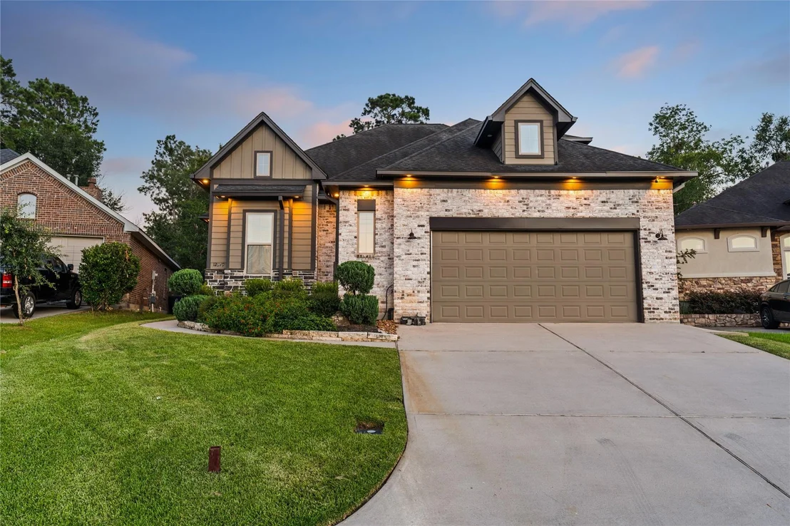 Photo of 12379 Pebble View Drive