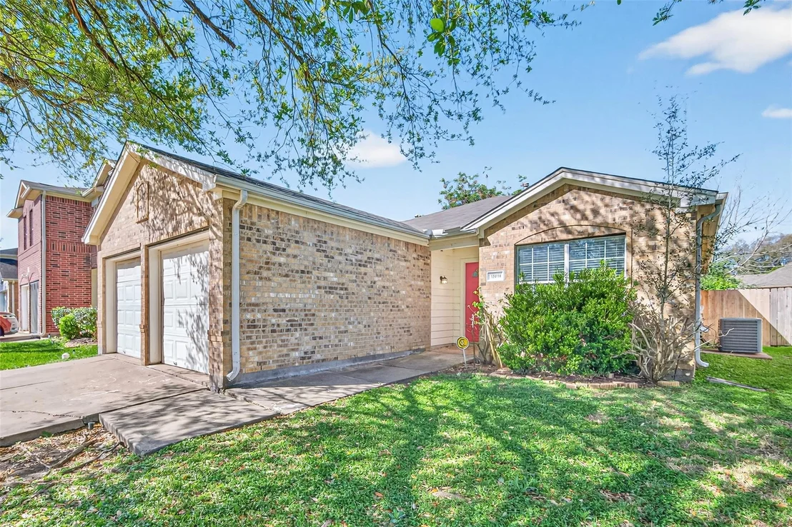 Photo of 10614 Sugar Trace Drive