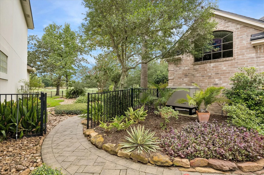 Photo of 25023 Northampton Terrace Drive