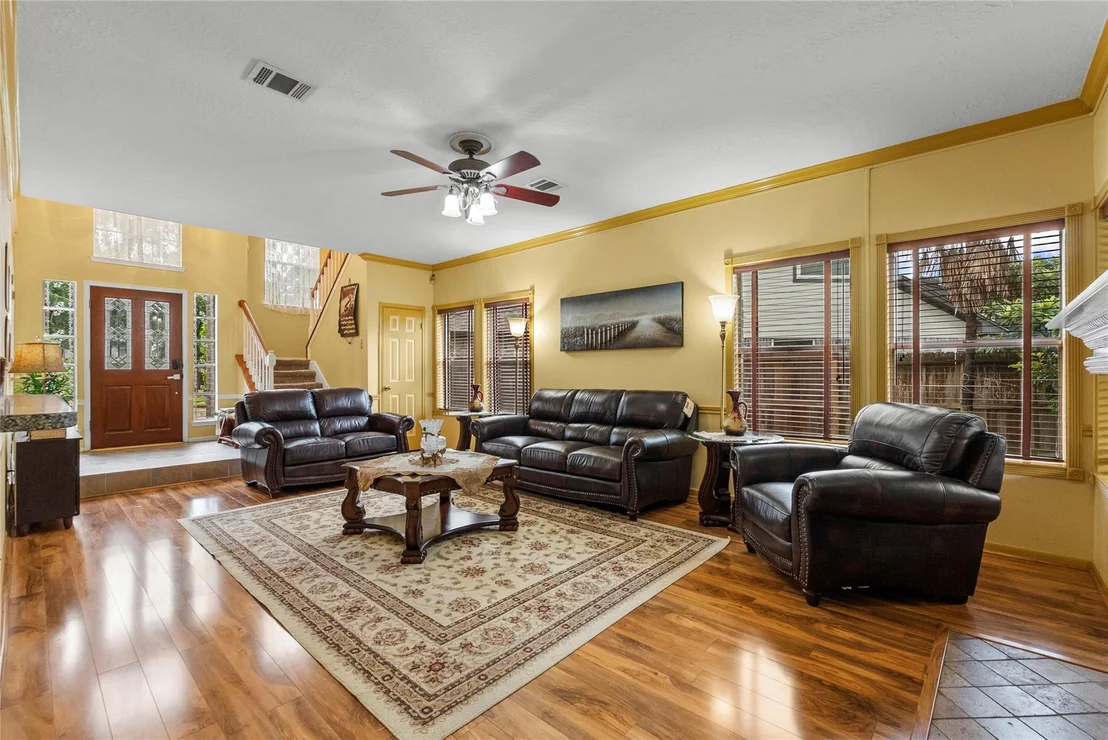 Photo of 1102 Juniper Canyon Lane