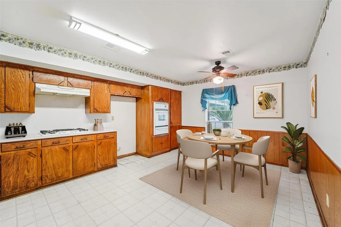 Photo of 6031 Viking Drive