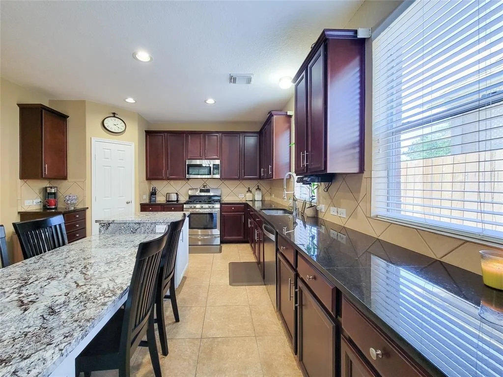 Photo of 20947 Field Manor Lane