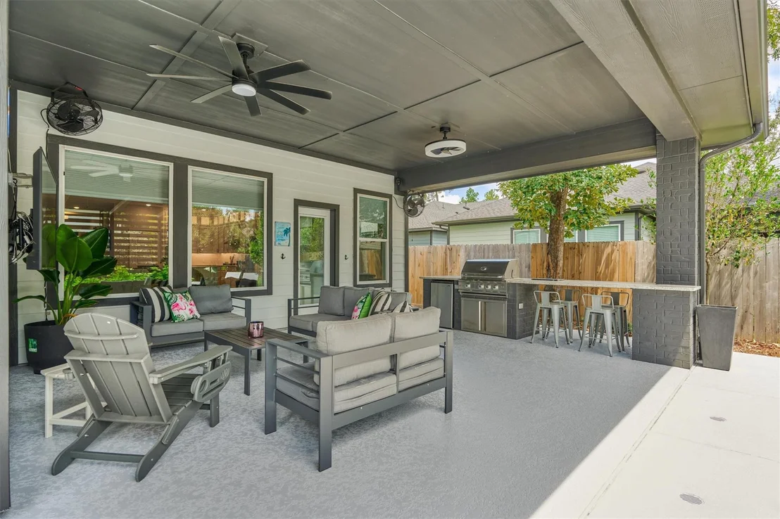 Photo of 320 Bromley Square Drive