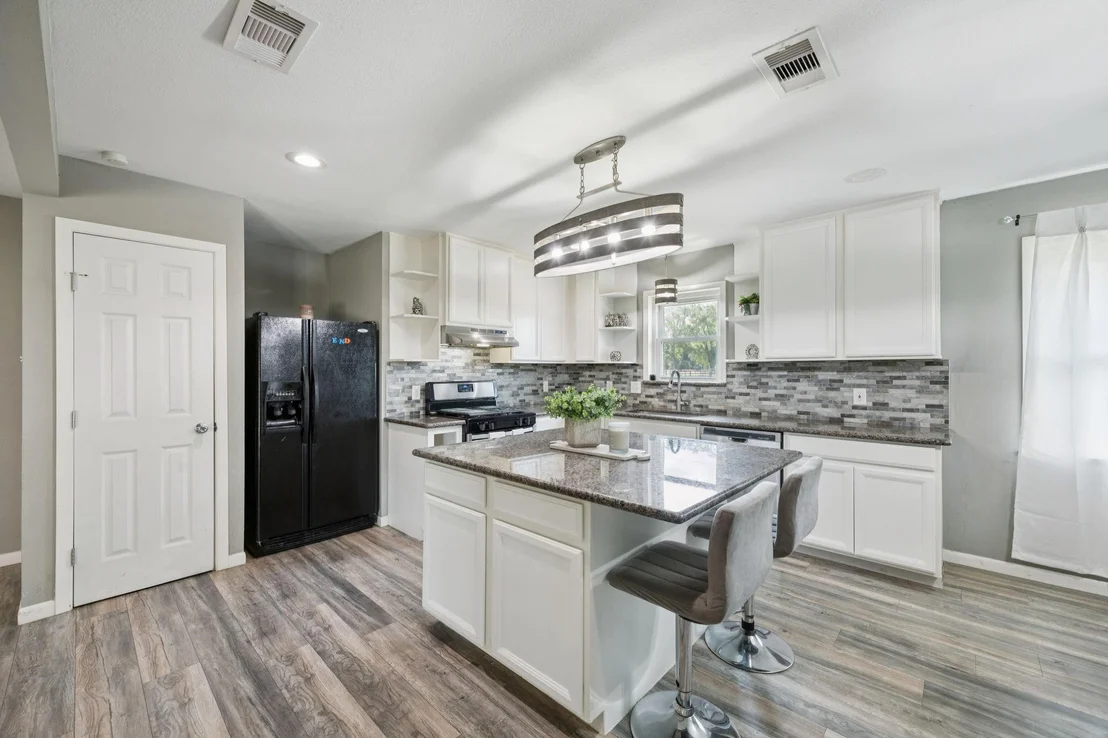 Photo of 3889 County Road 155