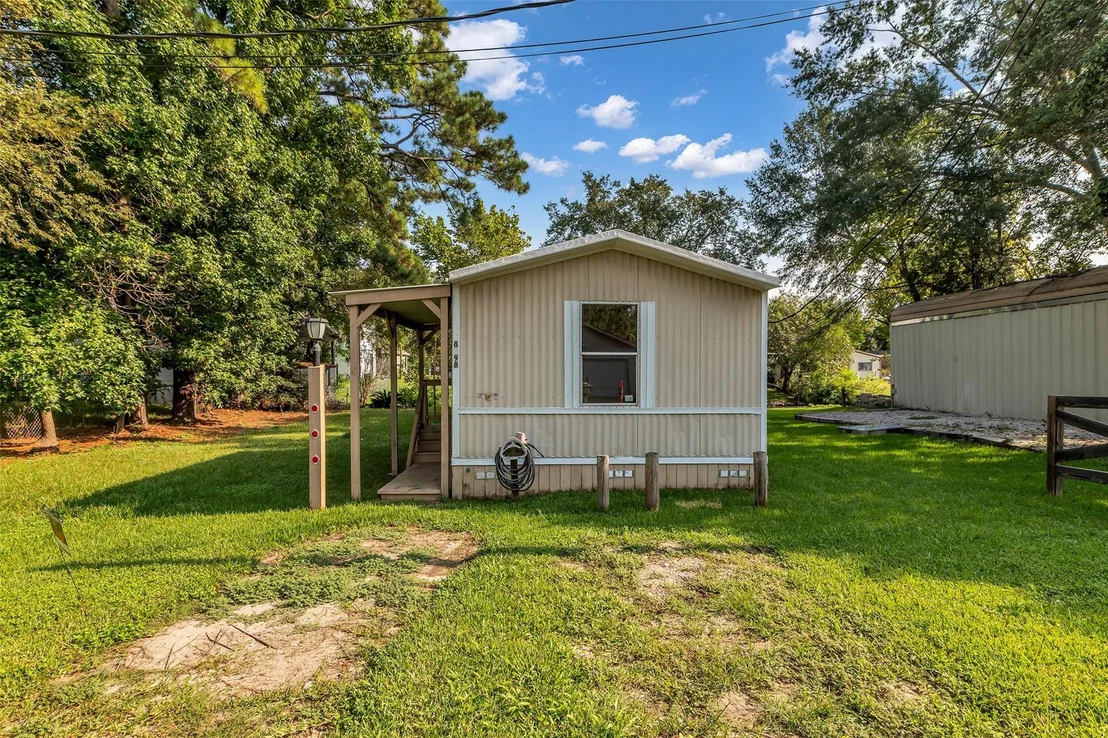Photo of 8598 Waywood