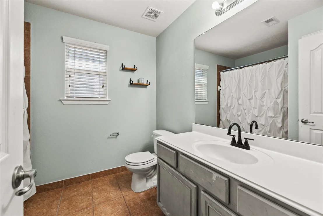 Photo of 24402 Lakecrest Bend Drive