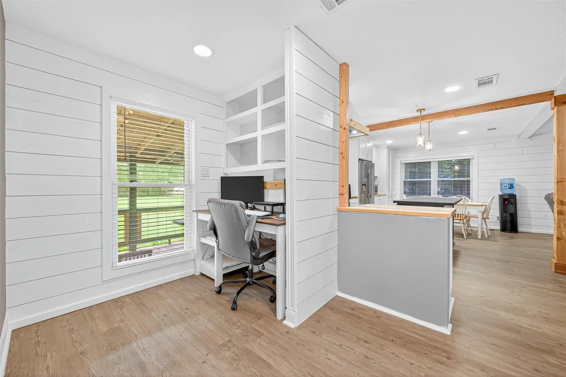 Photo of 507 Springwater Drive