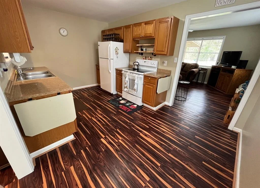 Photo of 302 Oak Hill Drive