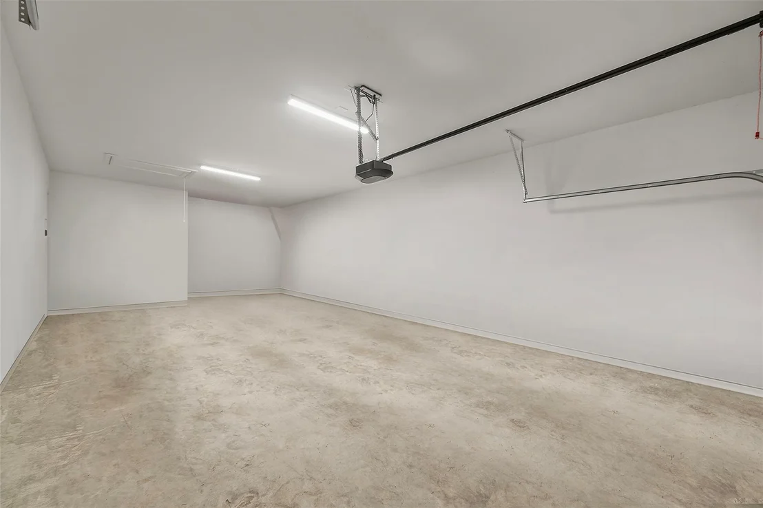 Photo of 15240 Hemingway Heights Drive