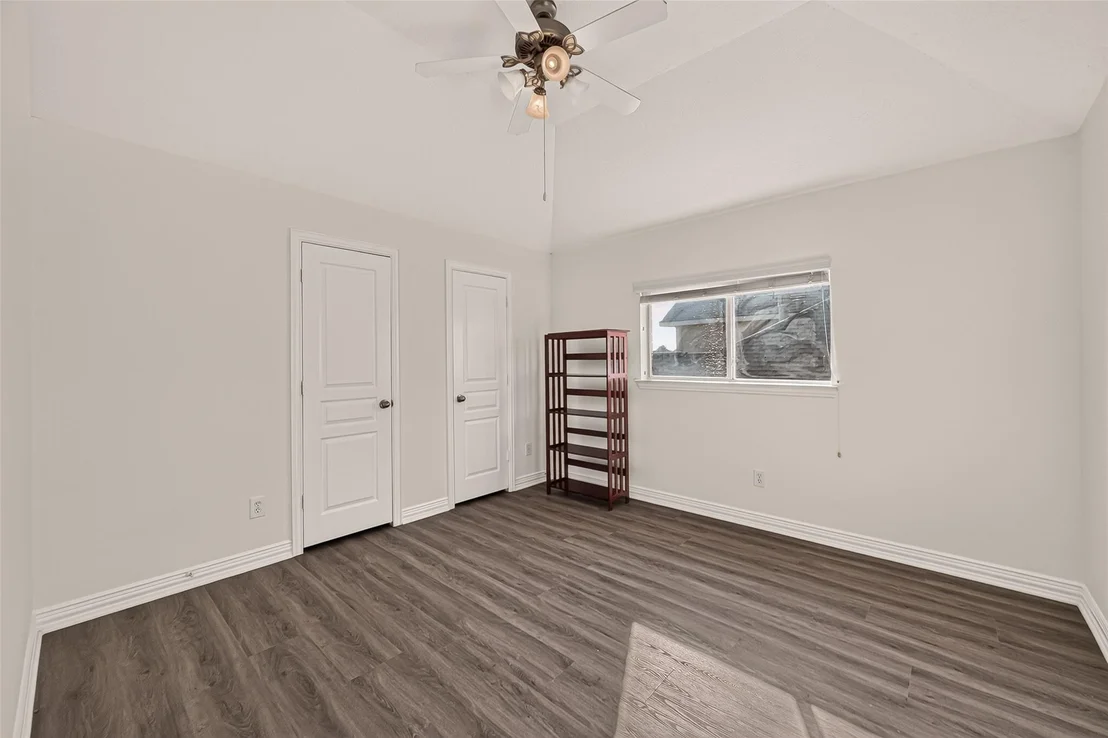 Photo of 18103 Blues Point Drive