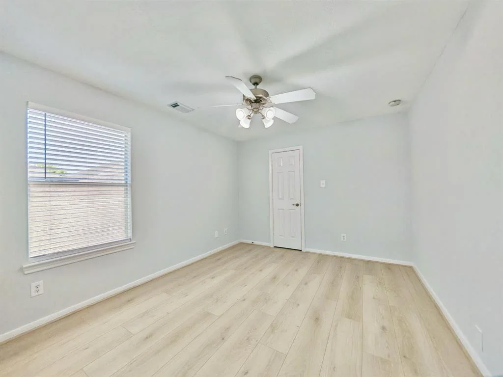 Photo of 5030 Shadow Breeze Lane