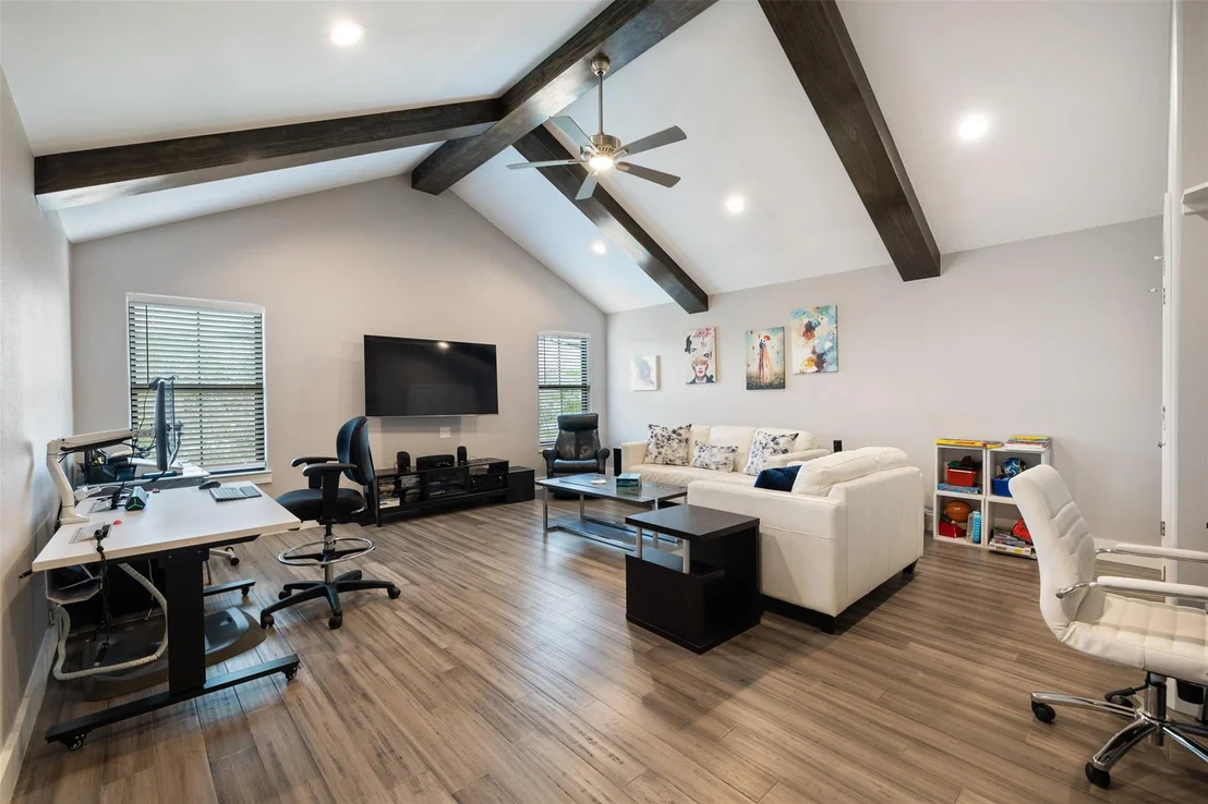 Photo of 2928 Suffolk Drive