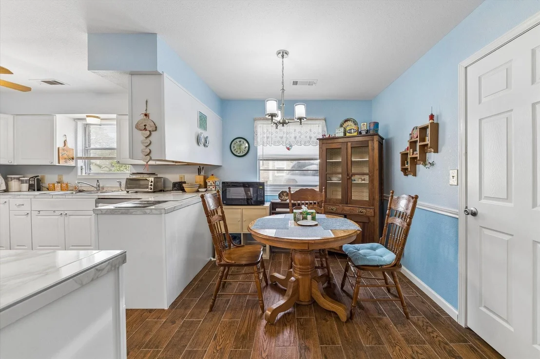 Photo of 403 Blue Willow Drive