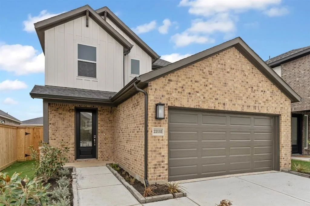 Photo of 22135 Ingham Bluff Lane